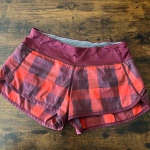 Lululemon Speed Up shorts